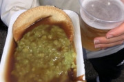 イギリスのサッカー場で売ってるメシが旨そうだと話題にｗｗｗｗｗｗｗ