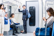 電車内ワイ「お、座れそうやな」女さん「詰めずに座ったろ！」→結果ｗｗｗ