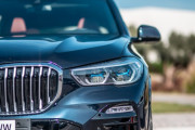 【急募】例の煽り運転で使われたBMW X5をぶっちぎれるバイク