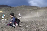 【動画】富士山（須走登山道）を走って下山した結果ｗｗｗ