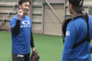 日ハム斎藤佑樹「使い手」の投球参考に新球カーブ習得取り組む