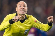 メッシが「W杯最低の審判」と称したマテウ・ラオス主審大暴れ！バルセロナが大荒れのエスパニョール戦で痛恨ドロー
