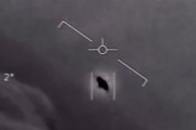米海軍　UFO映像を本物と認める
