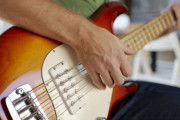 ギターは始めて1年で挫折する人間が9割←さすがに嘘やろ？