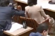 【動画】フジ記者「立憲・小西議員が、田島議員に『嘘でいいから〜』と音声が残っておりネット上でも指摘」⇒ 加藤官房長官「承知しているが…」