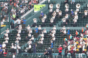 【悲報】大阪桐蔭吹奏楽部、咽び泣く。「甲子園での演奏が夢だったのに…」