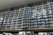 【朗報】最近のガンプラ、ガチで転売屋を殺しに来る