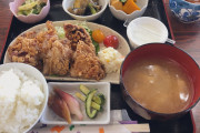 【画像】600円のから揚げ定食がこちら