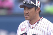 【悲報】ヤクルト内川、何かを思い出す
