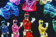 【悲報】改造車、激走戦隊カーレンジャーと化してしまう