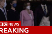 ペロシ米下院議長、中国・バイデン大統領の警告振り切り無事台湾到着[海外の反応]