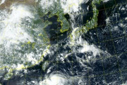 【晩夏の悪夢】 停滞しながら強まる台風９号…韓国が緊張