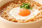 チキンラーメン一口目ｗｗｗｗｗｗｗｗｗｗｗｗｗｗｗｗｗ