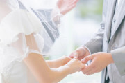 仕事先の人に歳を聞かれて答えたら、結婚に行き遅れたなと、冗談言われた。