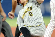 阪神・佐藤輝　打って走って汚名返上　三塁を陥れる好走塁に岡田監督「あの走塁もな」自ら話題を変えて絶賛