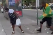 【動画】　おばさんを殴りつけた外国人さん　正義マン達によって過剰にボコられる・・・