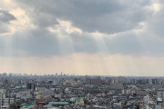 東京都心の空に「天使のはしご」出現・・・