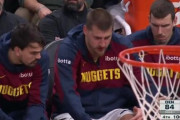 【NBA】ニコラ・ヨキッチがベンチで怒り爆発！