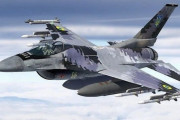 中古のF-16戦闘機6月にも入手の可能性、ウクライナ軍関係筋…西側高性能ミサイルを搭載！
