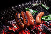 【画像】一人でBBQやりながら写真撮ったら心霊写真撮れた