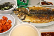何作らせても不味そうなのは何で？　〜　『劇映画 孤独のグルメ』に登場する韓国・港食堂の焼きサバ「コドゥンオクイ」、焼き魚「センソンクイ」の魅力とは