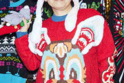 【スナップ】「ダサセーターパーティー」に“ナイス”なセーターが集結　全てダサくてOKの優しい世界