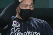 画像　ロッテ井口監督、何度もチャンスを逃しすごい顔をする