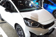 2月新車販売台数、ホンダ フィット vs トヨタ ヤリス結果は？