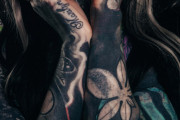 【画像】自分にタトゥー彫る激かわド変態女ｗｗｗｗｗｗｗｗｗｗｗｗｗｗｗｗｗｗｗｗｗｗｗｗｗｗｗｗｗｗ