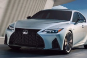 レクサス、新型「IS」世界初公開！顔がダセェ！！