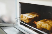 トースターって餅とパンしか焼けないし無駄じゃね？