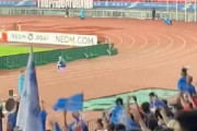 【サッカー】日の丸燃やし「バカ」連呼、「海が泣いている」横断幕も　ACL浦和戦で中国サポーター物議…処理水に反発か