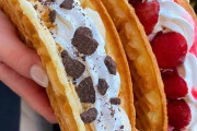 【朗報】次世代の若者スイーツ、ワッフルが台頭