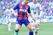 【悲報】長友佑都さん公式戦４試合で先発ゼロｗｗｗｗｗｗｗｗ