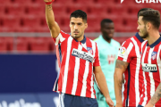 ルイス・スアレス、アトレティコデビュー戦でいきなり2G1A。グラナダに6発大勝で白星スタート