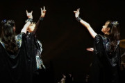 BABYMETALがメタル以外の曲をやるのは邪道か