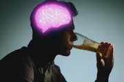 最新の研究結果「アルコールヤバい、『酒は百薬の長』とか嘘でした」「適量の飲酒ですら脳に明らかな萎縮をもたらす」