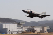 「ファントム」の愛称で親しまれてきたF-4戦闘機がラスト飛行、全機が退役…空自岐阜基地！