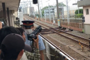 【悲報】駅員さん、また撮り鉄さんの撮影をジャマしてしまう