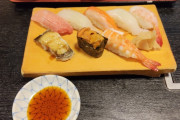 回らない寿司いったで