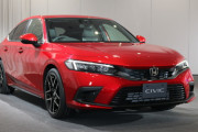 ホンダ、新型シビックを公開　１５００ccターボエンジン搭載