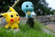 どっちが早く溶ける！？ポケモン vs デジモン バスボールバトル「デジモンって何？」「ポケモンだいすき！」海外の反応