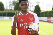 U18プレミアリーグで10試合28ゴール記録のオビ・マルティンがアーセナルからマンチェスター・ユナイテッドへ加入