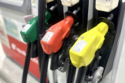ガソリン価格を170円台に抑制へ、政府が補助金拡充の方針