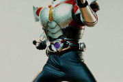 仮面ライダーアギト本編見てたけどシャイニングフォームってぬるっと出てくるんだな