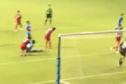 【動画】 ロアッソ熊本のGK佐藤優也、ボールボーイにブチ切れる衝撃動画が流出　クラブが厳重注意