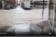 【悲報】ドライバー「道路が冠水しとる…水深浅いしまあ行けるやろｗ」→結果ｗｗｗｗ