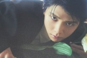 書店で遭遇したanan羽生結弦くんパネル展に瞬殺！輝く姿に心奪われ、抗えず即購入！まさに最高の出逢い、手元に迎えられた喜びでいっぱいです！