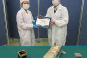 超小型人工衛星「蓬莱」待望の宇宙へ、JAXA引き渡し来春発射…静岡大工学部！