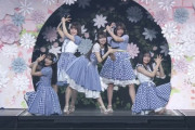 AKB48の未来を担う新メンバー登場！会場からどよめきの声が響く
